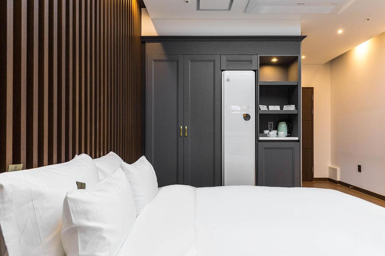 Hotel Demer Mokpo Zewnętrze zdjęcie
