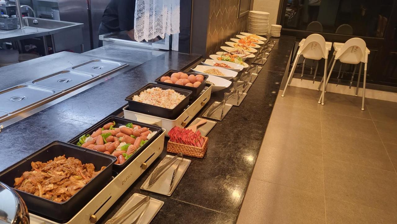 Hotel Demer Mokpo Zewnętrze zdjęcie