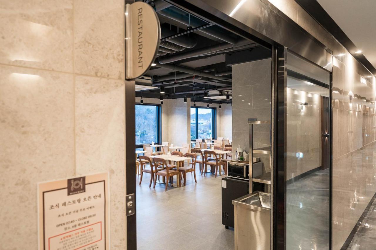 Hotel Demer Mokpo Zewnętrze zdjęcie