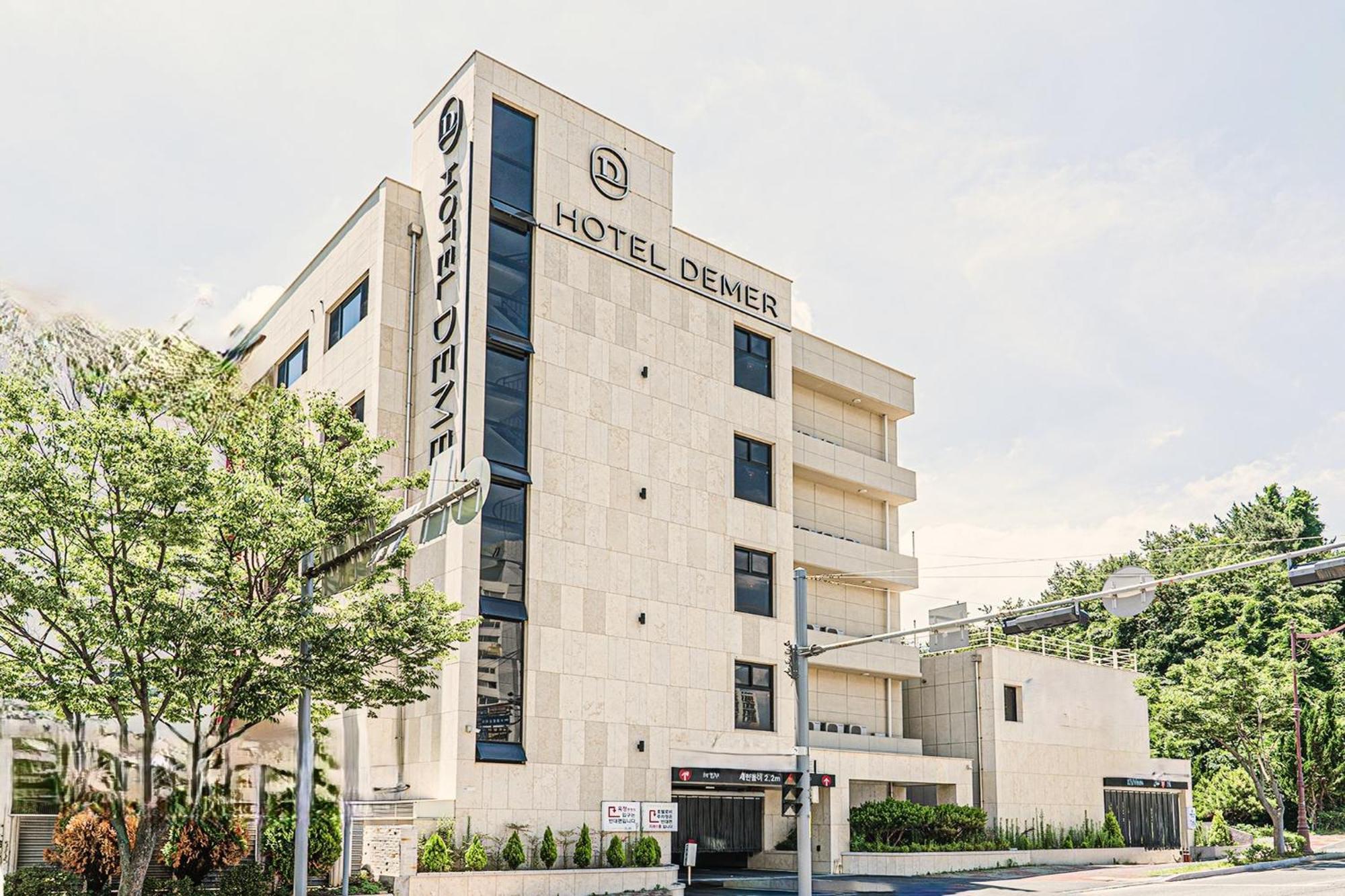 Hotel Demer Mokpo Zewnętrze zdjęcie